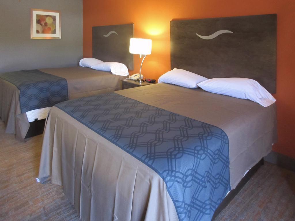 Econo Lodge Forrest City I-40 Exteriör bild