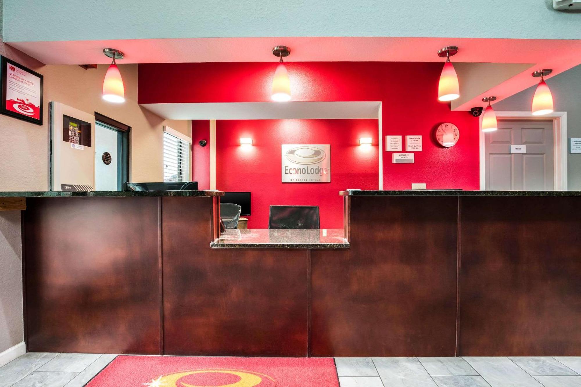 Econo Lodge Forrest City I-40 Exteriör bild